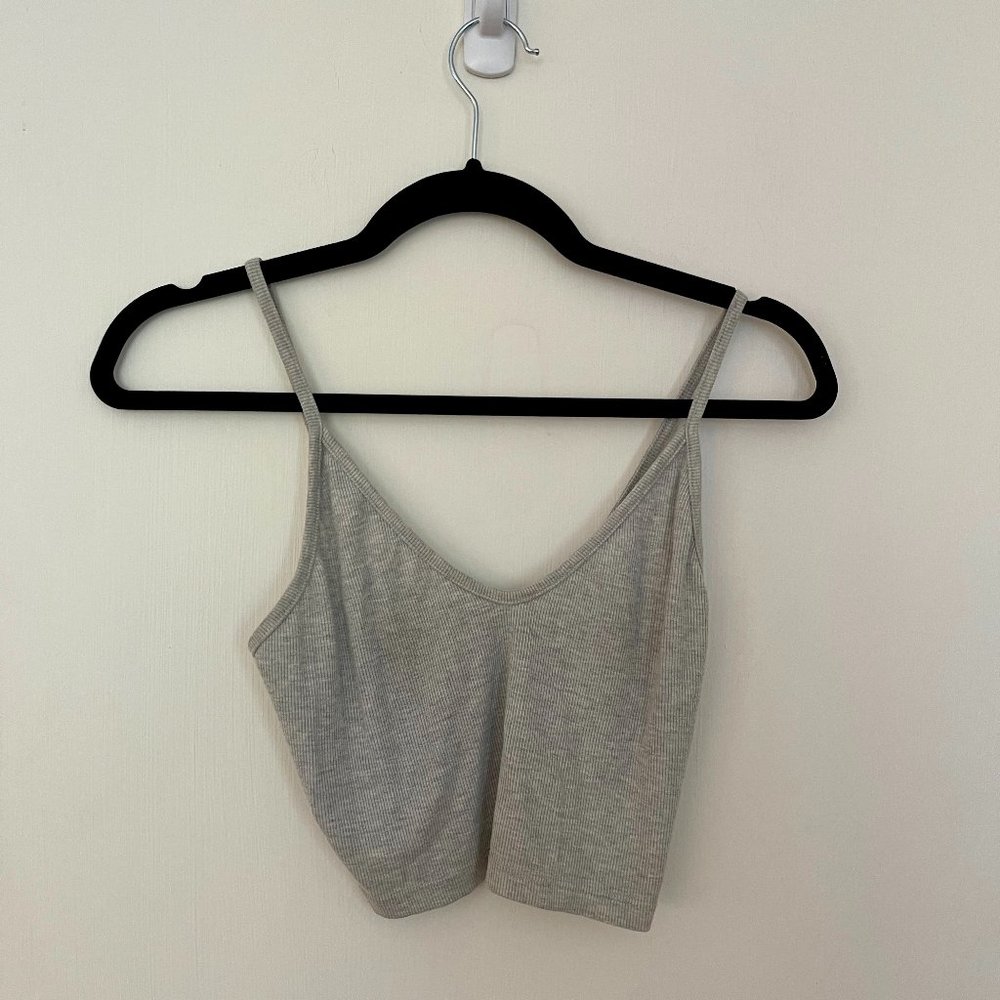 Joah Brown strappy crop tank - size M/L gray
